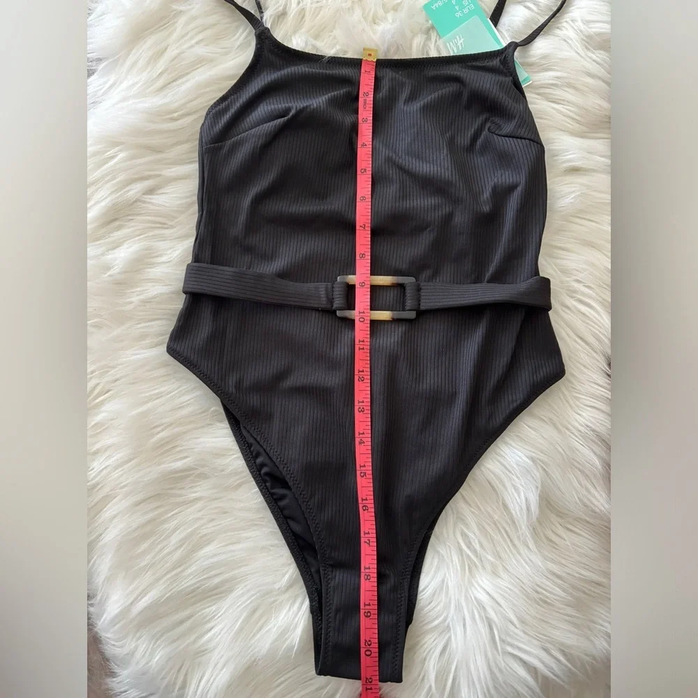 NWT black swimsuit with belt detail - Picture 5 of 5